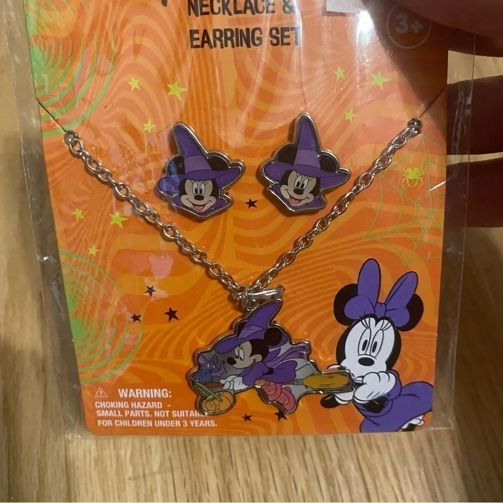 Disney Minnie Mouse Witch Earring & Necklace Set NEW Halloween